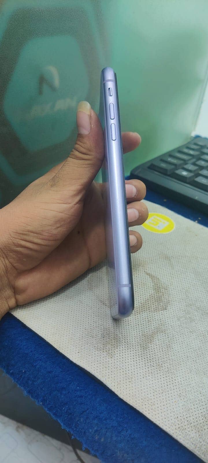 Apple iPhone 11 2