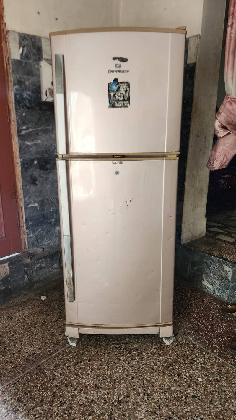 Dawlance fridge 0