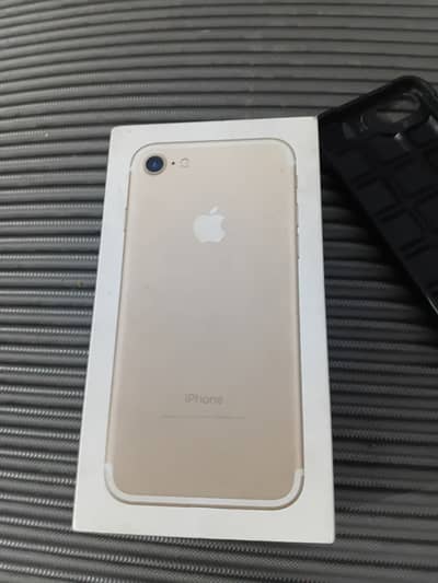 Apple iPhone 7