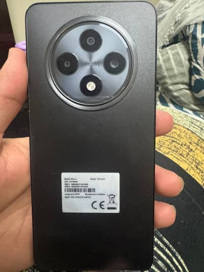 OPPO Reno 12 f