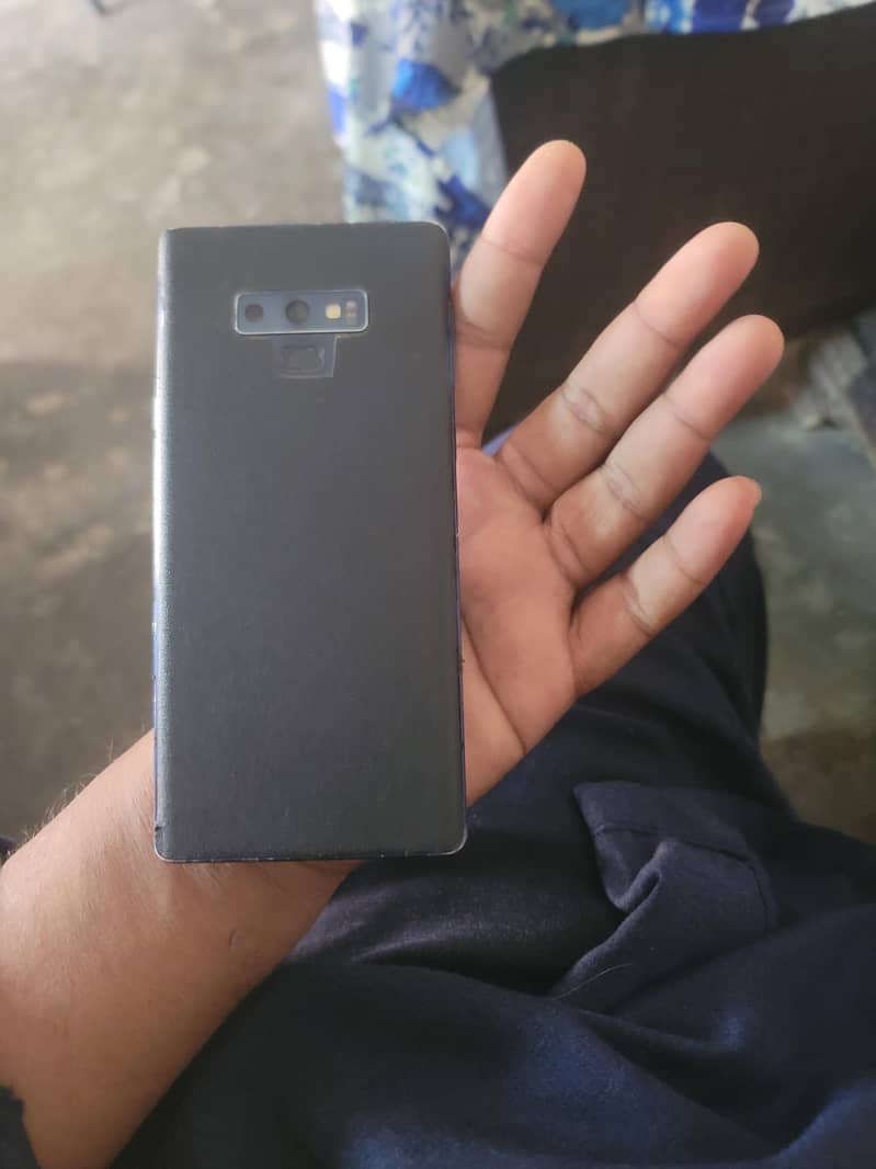 Samsung Mobile Note 9 3