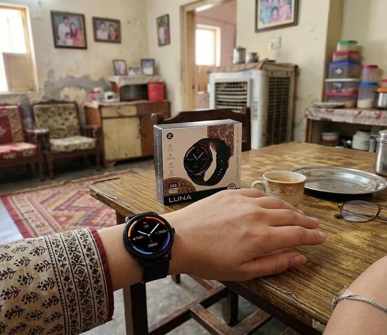 zero Luna smart watch 0