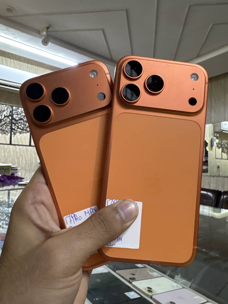 Apple iPhone 17 Pro Max 0