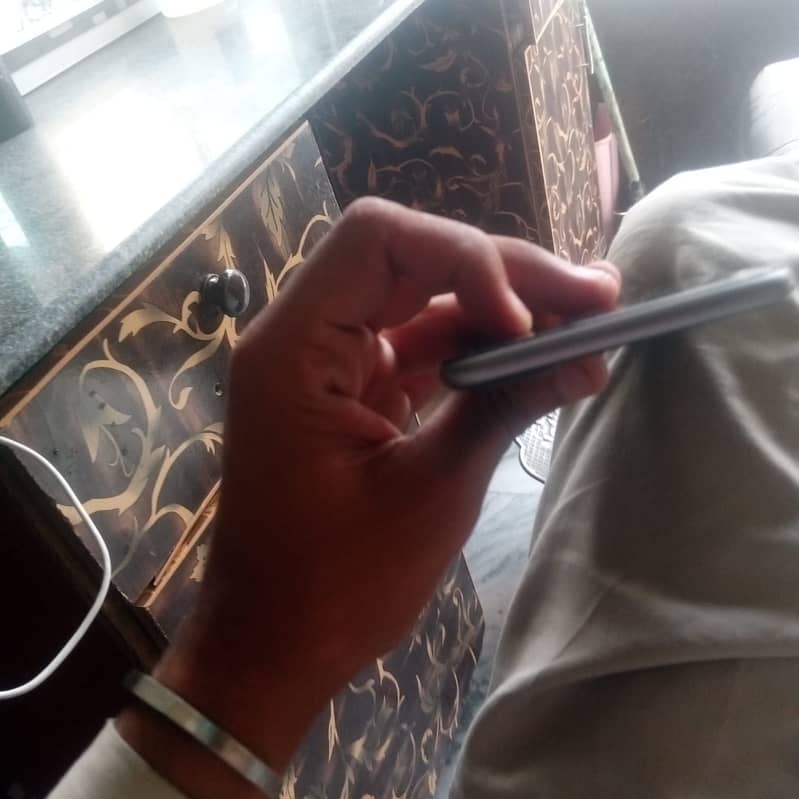 Apple iPhone 8 Plus 5