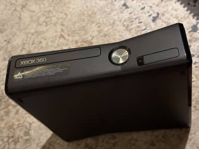 XBOX 360 like Brand new