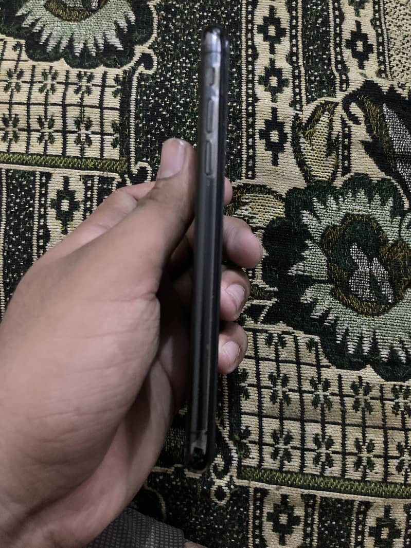 Apple iPhone X 9