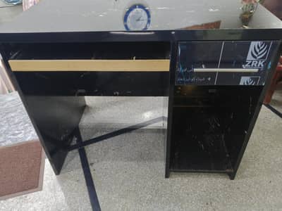 3 by 2ft Table new