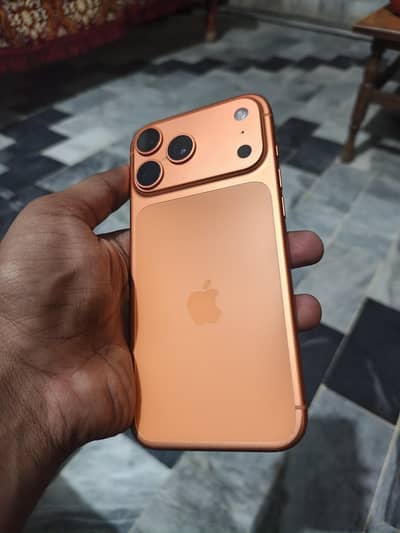 iPhone 17 Pro Max JV 256 | 99 BH | 96 Cycle.