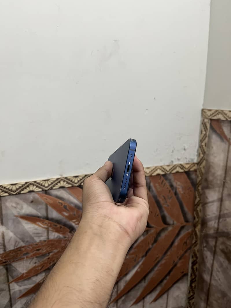 Iphone 12 2