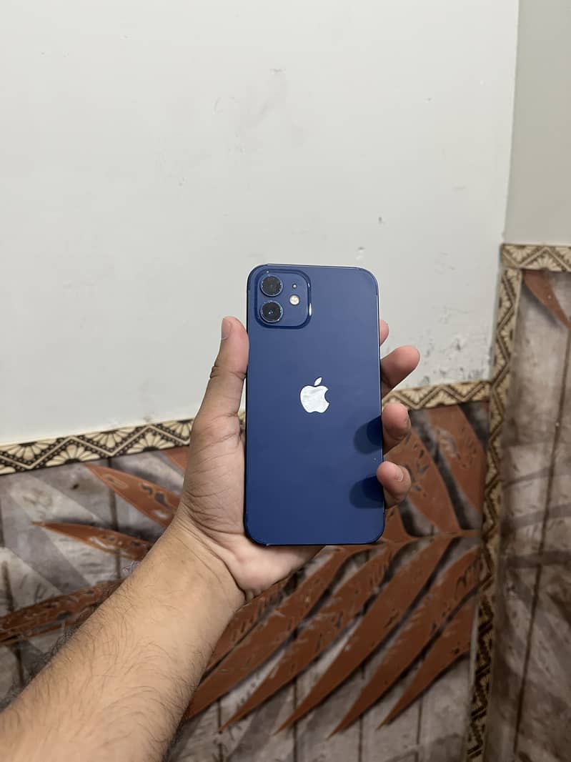 Iphone 12 4