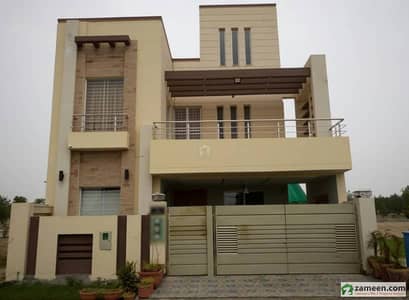 5 MARLA FULL HOUSE FOR RENT IN EASTERN BLOCK