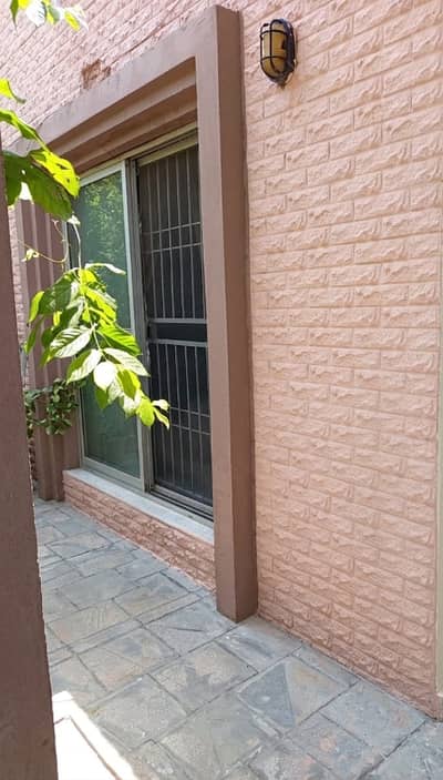 A BEAUTIFUL 5 MARLA HOUSE FOR SALE