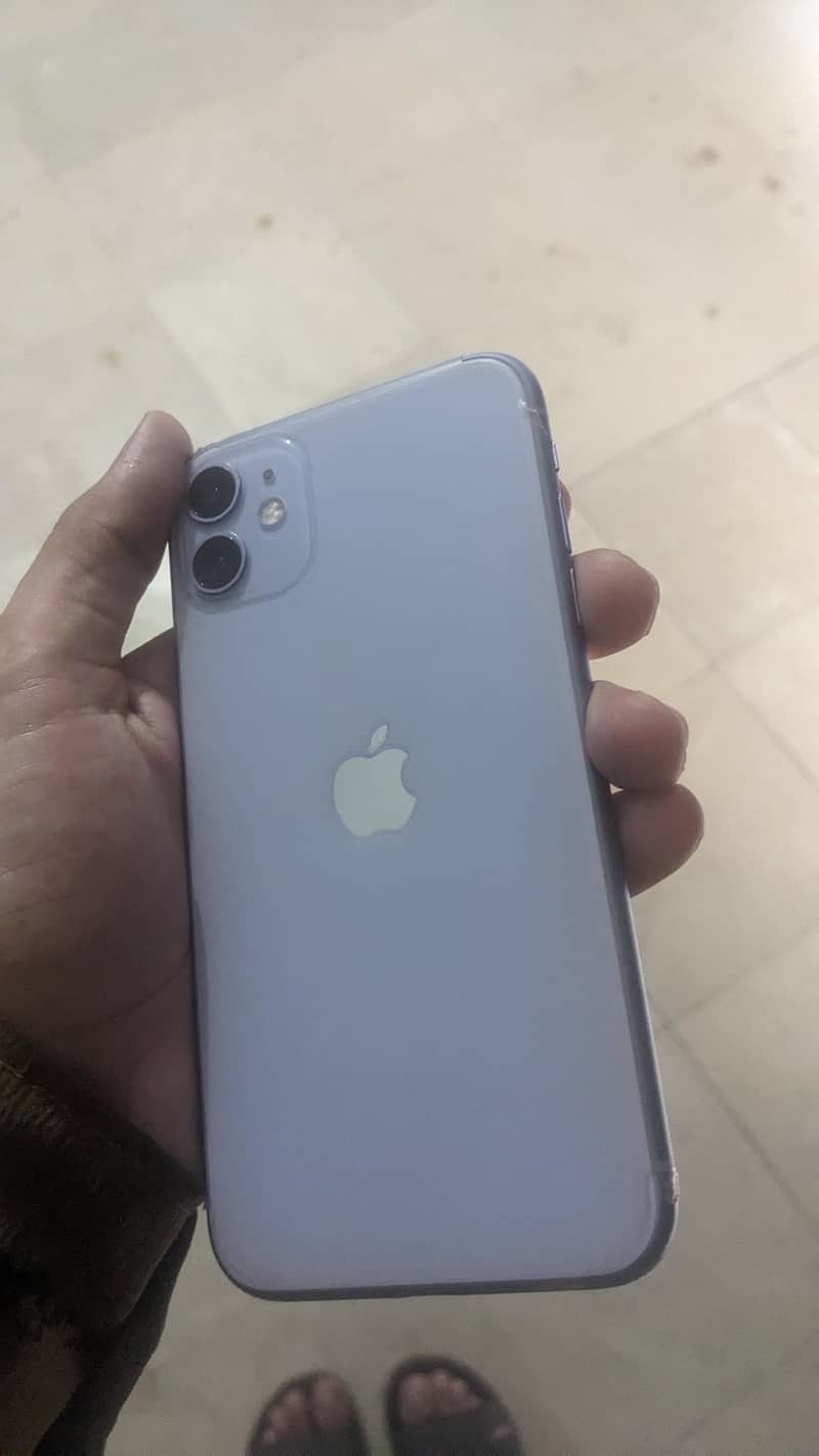 Apple iPhone 11 7