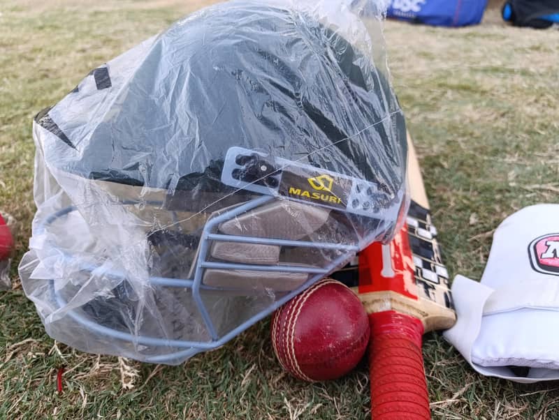 Extremely Cheap Cricket kit 1