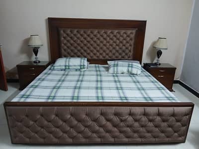 Kings Size Bed with Dressing Table