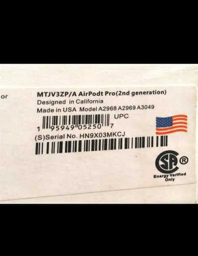 urgent sale  Design in California made in USA with box complete