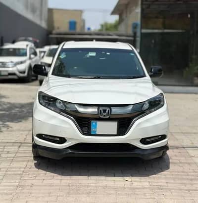 Total Geniune Honda Vezel RS (Hybrid) 2017 Model 4.5 grade