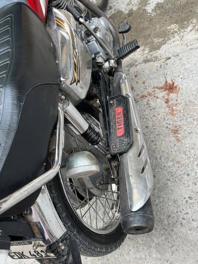 HONDA CG125