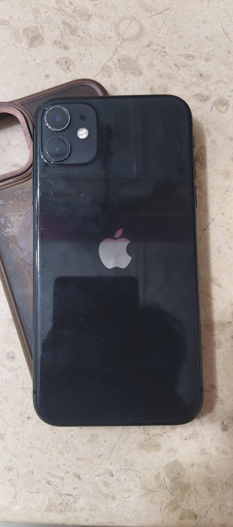Apple iPhone 11 4
