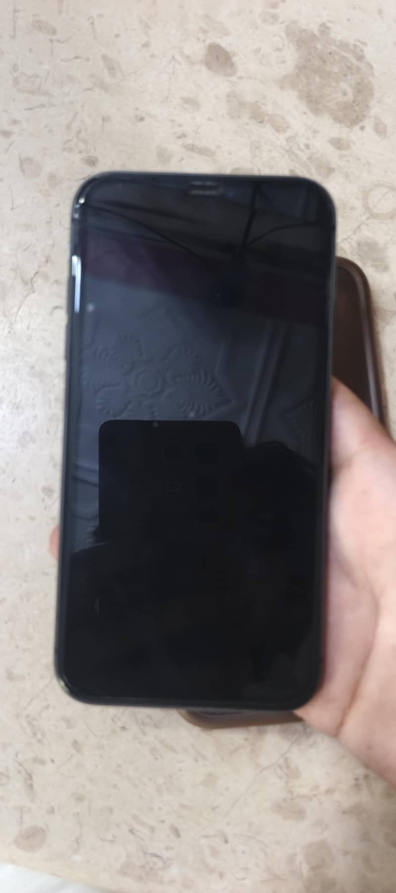 Apple iPhone 11 6