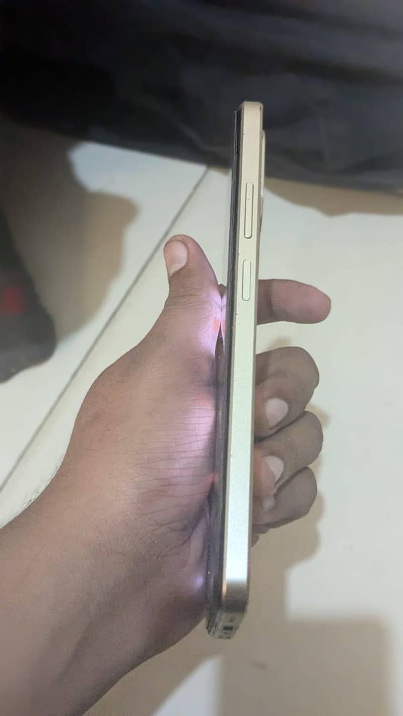 OPPO A38 0