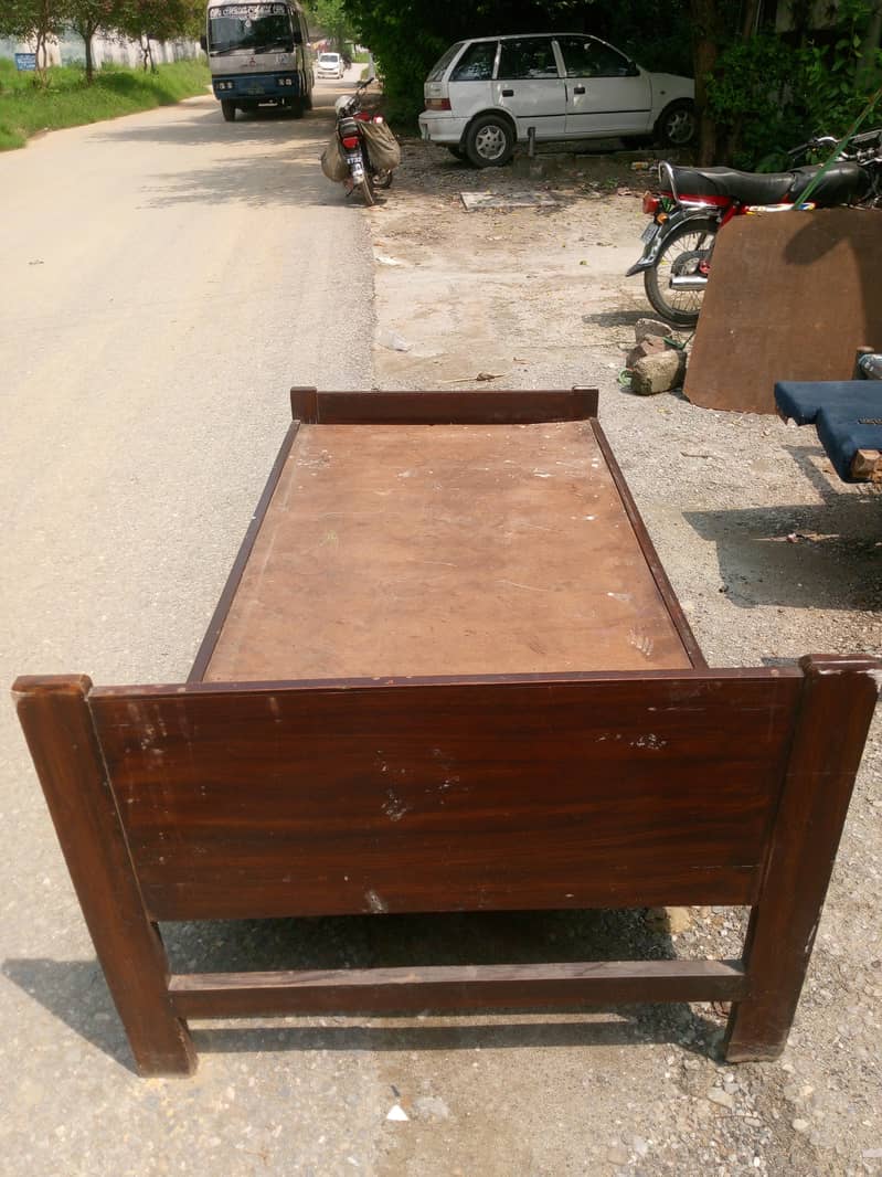 Single Bed 1