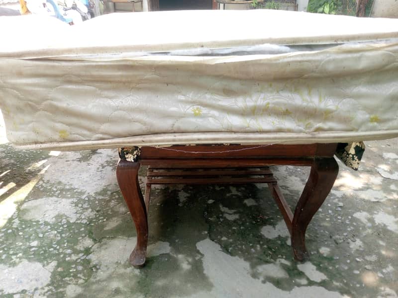 Single Bed 4