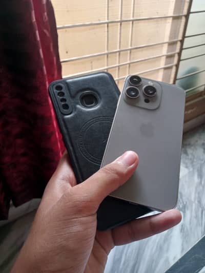 Iphone x ( infinite hot 8 )