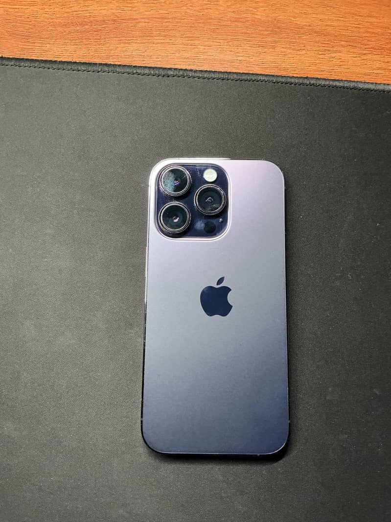Apple iPhone 14 Pro 0