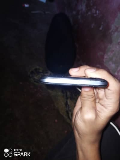 Tecno Spark 8C