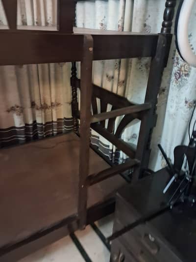 Bunk bed with side Table