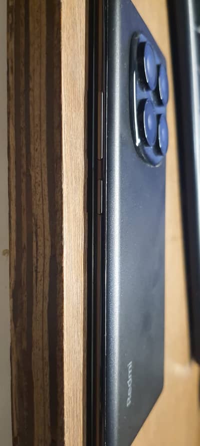 Xiaomi Redmi Note 14 Pro