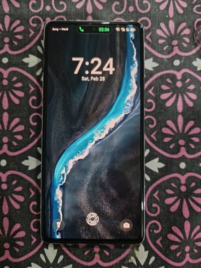 TECNO CAMON 30