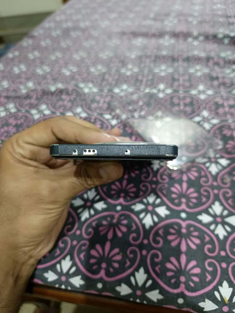 TECNO CAMON 30 5