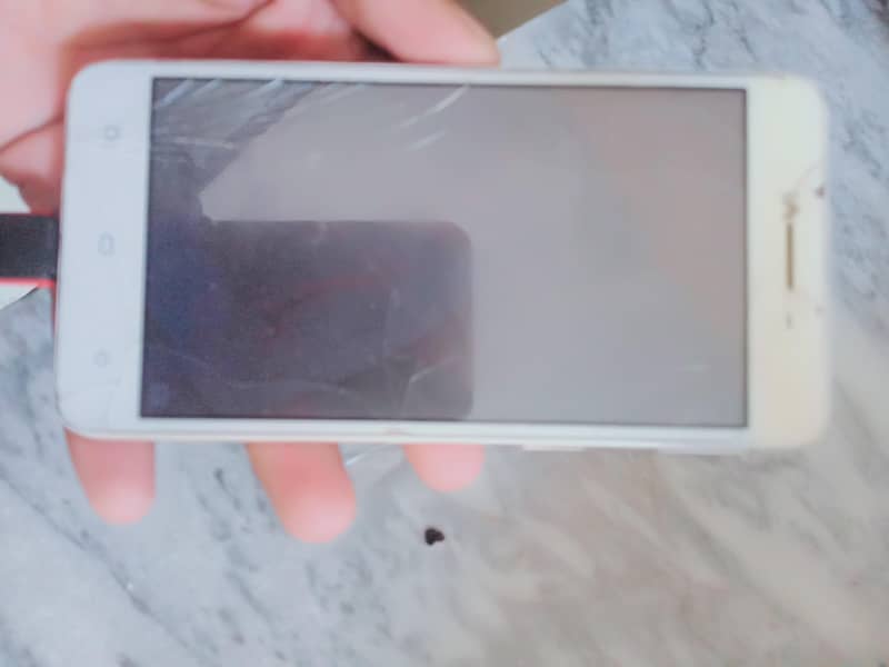 OPPO A37 0