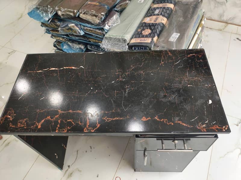 Computer Table Or Cash Counter Table 1