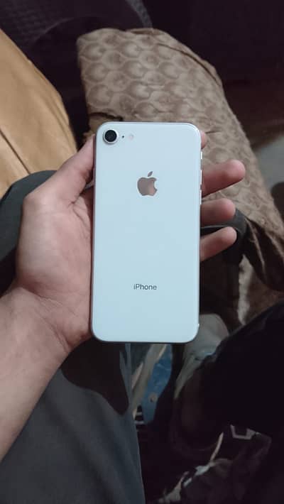 Apple iPhone 8