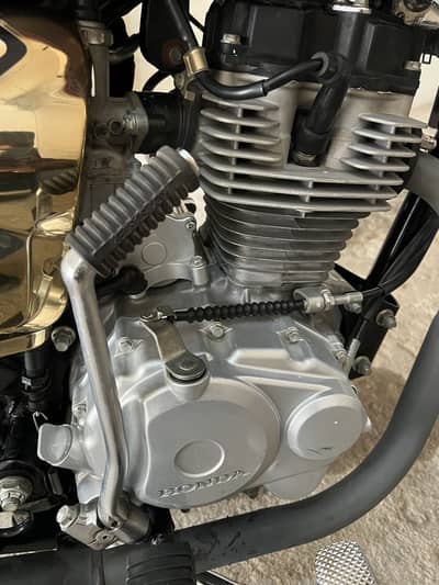 Honda CG 125s golden edition