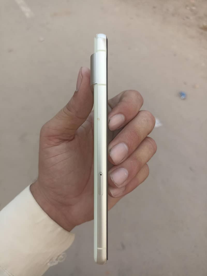 Google Pixel 7. 3