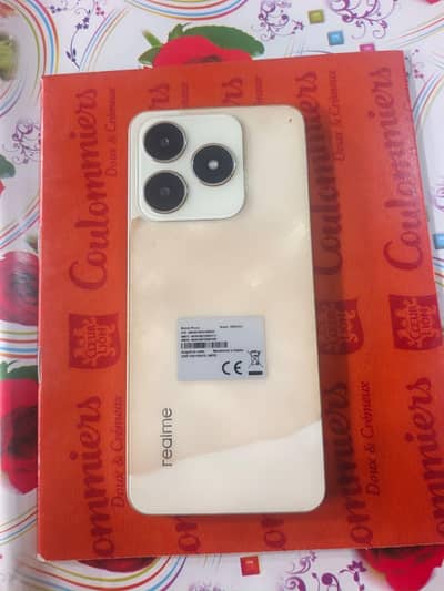 Realme C61