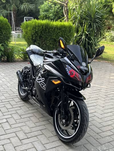 KAWASAKI NINJA ZX300 (REPLICA)