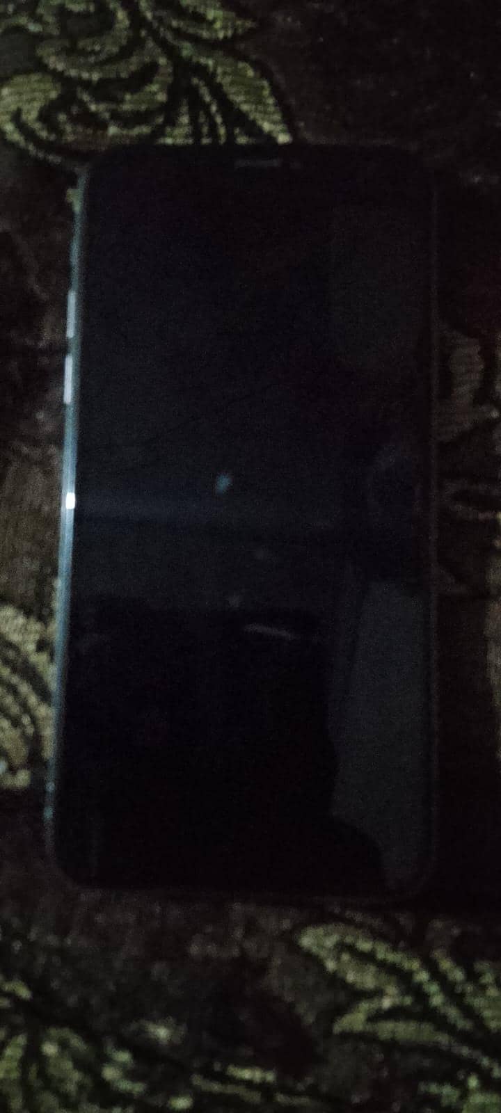 Apple iPhone X 4
