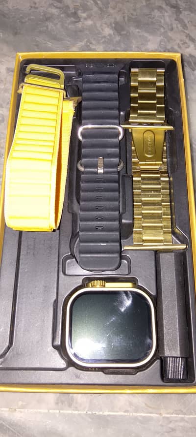 G9 ultra pro digital watch 3month use with 3 straps