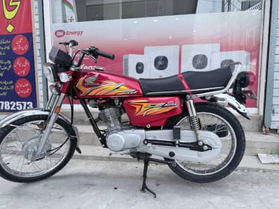 Honda 125.21 model.      4 stroke.