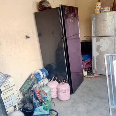 Refrigerator for Sale” “Good Condition – 10×10 Refrigerator”