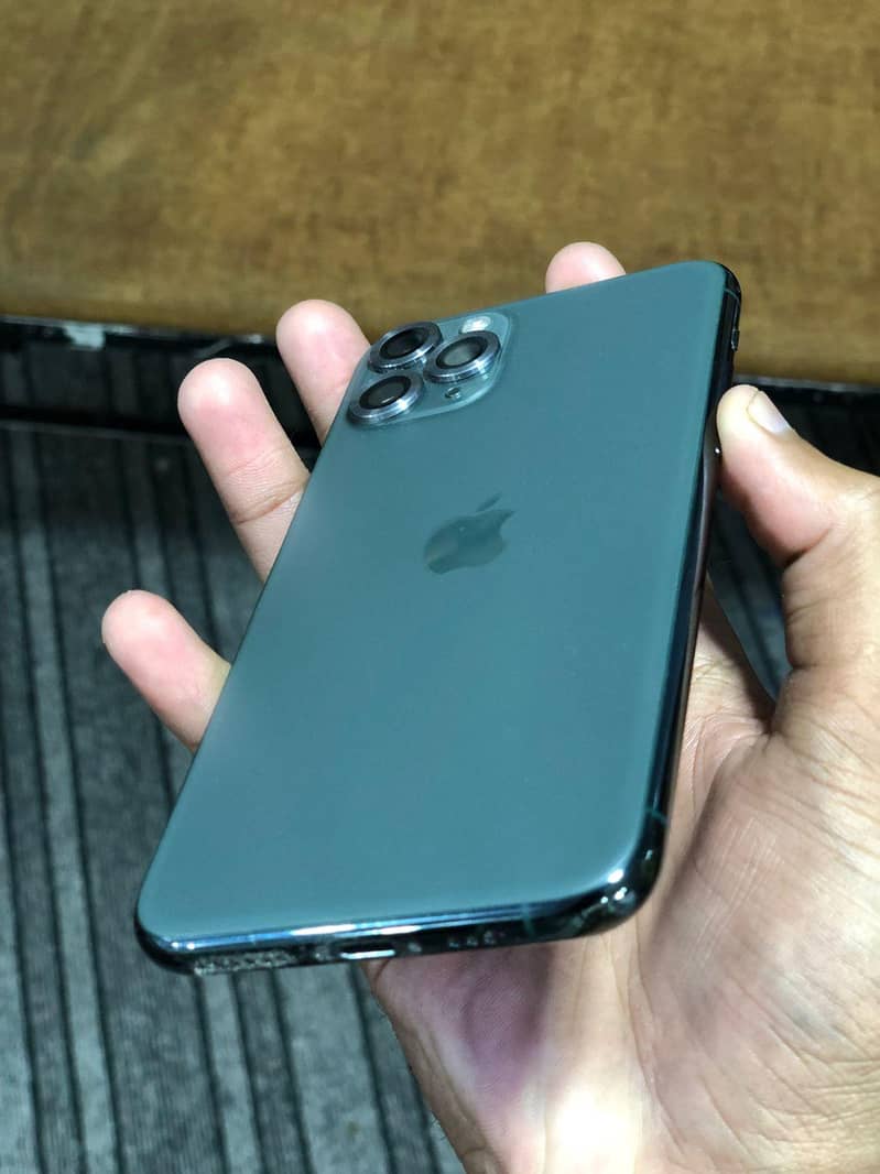 Apple iPhone 11 pro 1