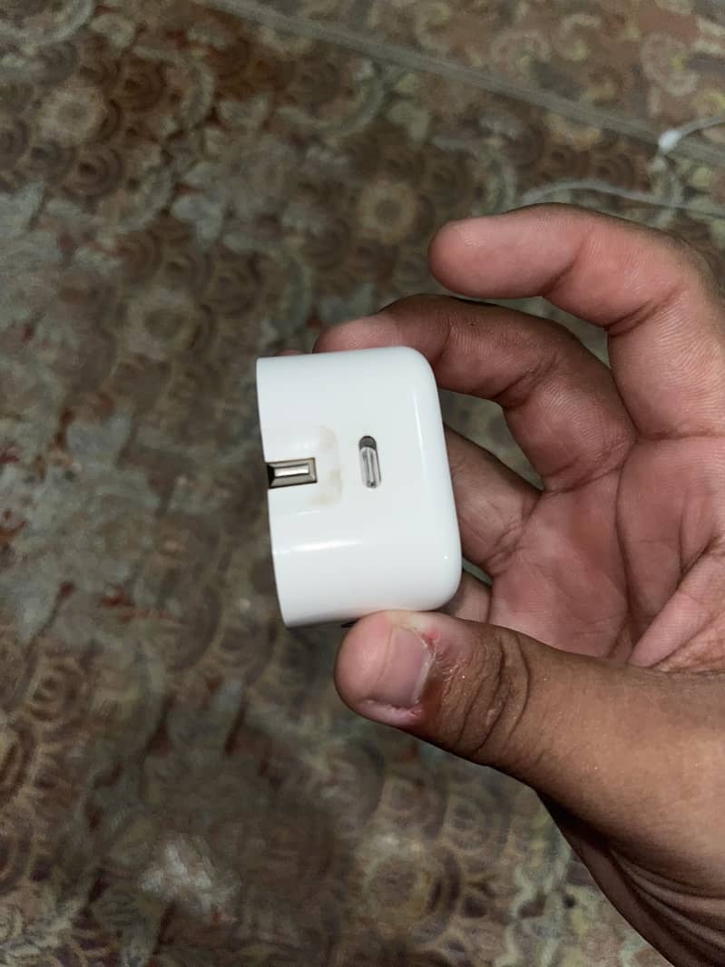Apple iPhone 13 9