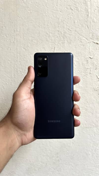 Samsung Mobile S20 FE 8/128 Dual sim pta approved