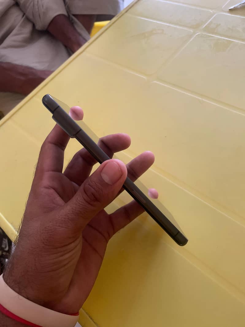 Google Pixel 7 3