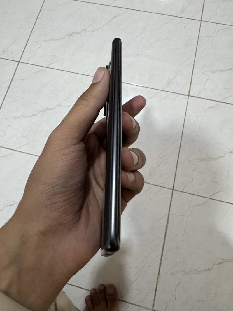 Redmi Note 14 Pro 1